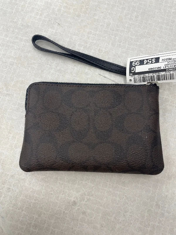 Wristlet Designer By Coach  Size: Medium