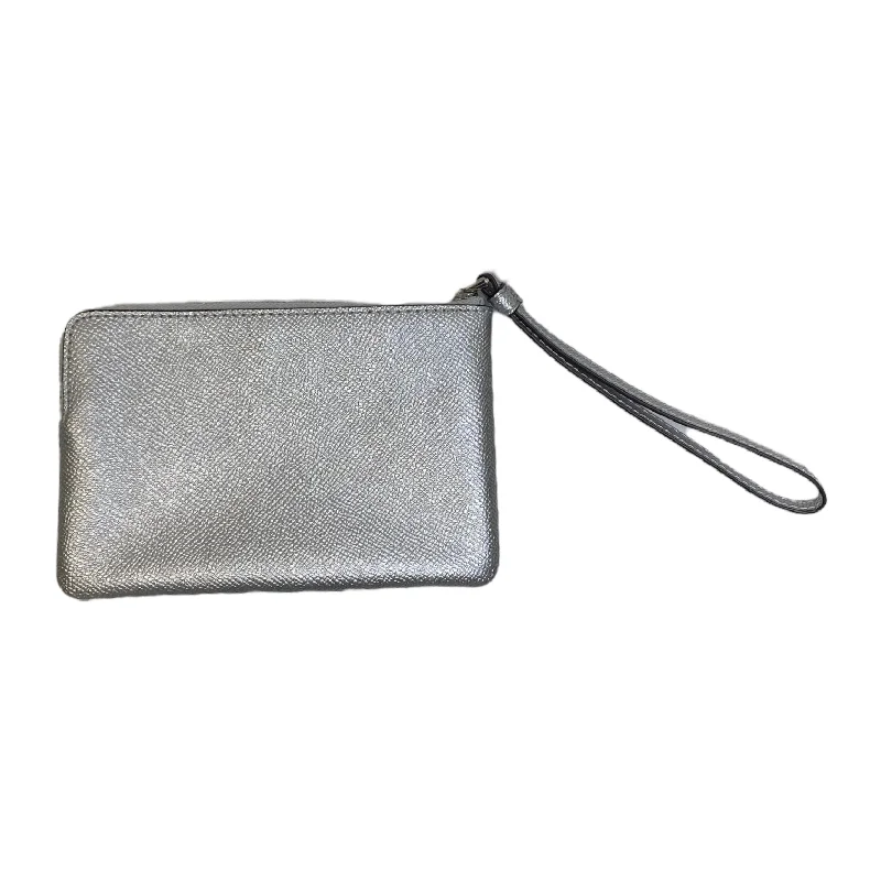 Wristlet Designer By Coach  Size: Small