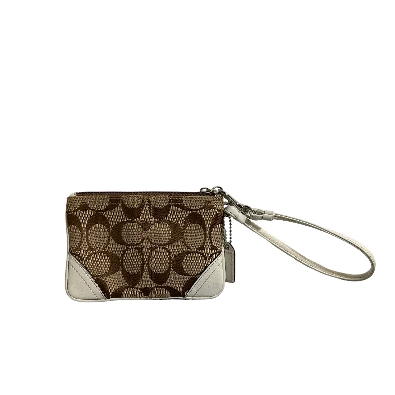 Wristlet Designer By Coach  Size: Small