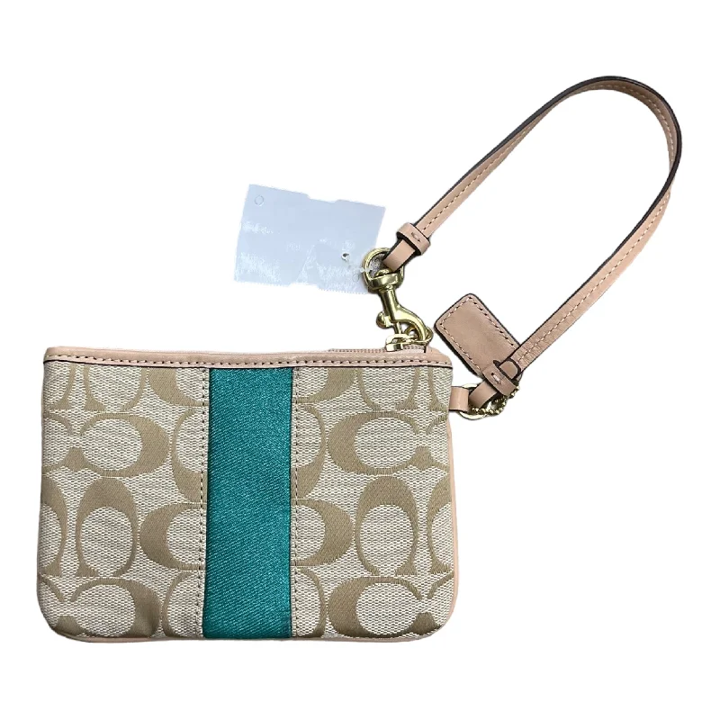 Wristlet Designer By Coach  Size: Small