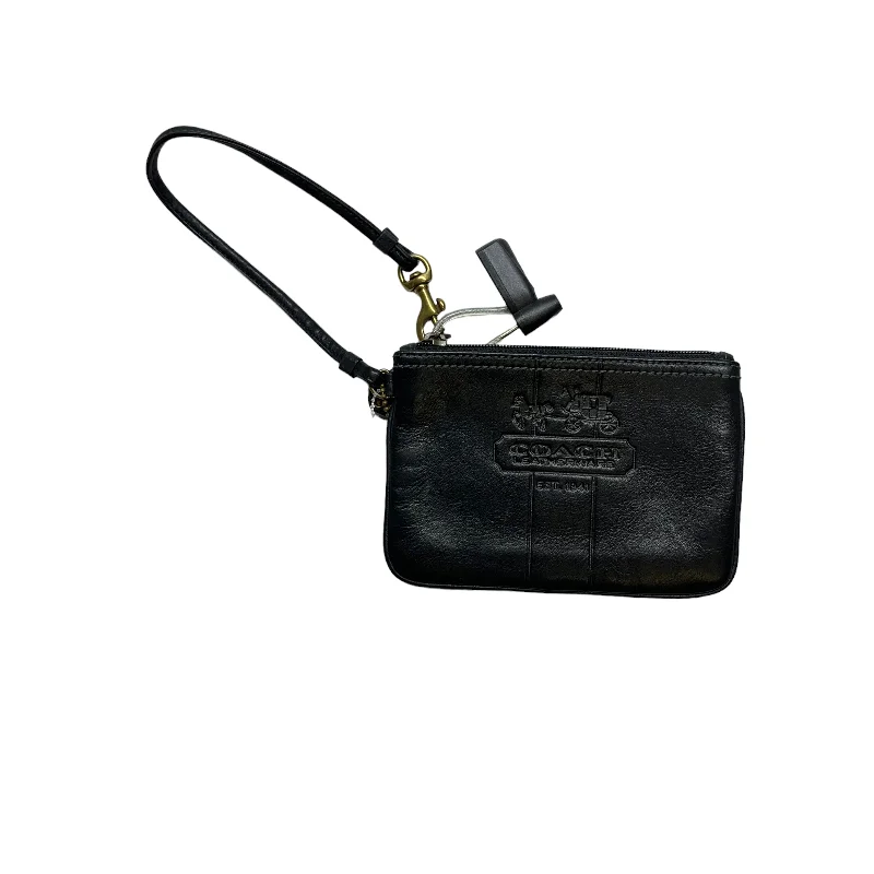 Wristlet Designer By Coach  Size: Small