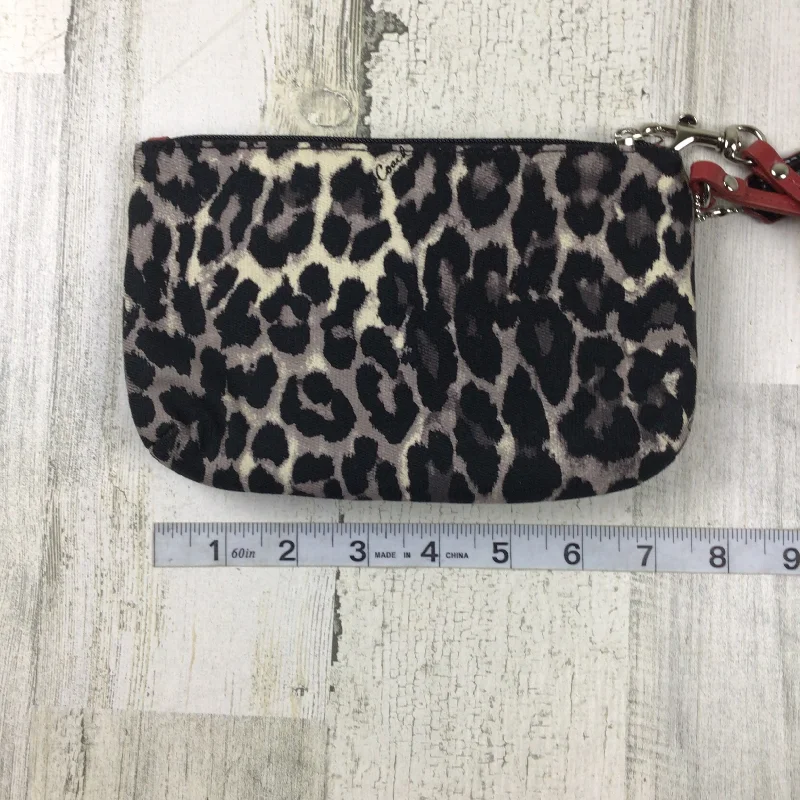 Wristlet Designer By Coach  Size: Small